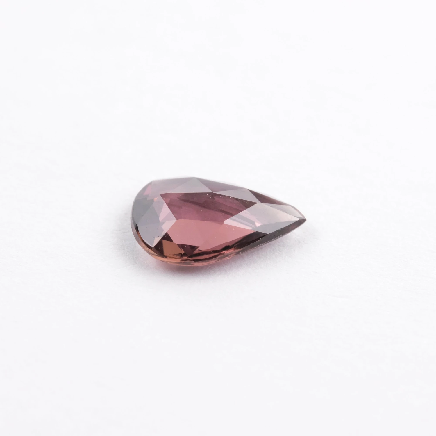 .95 Carat Tri-Color Double Cut Pear Sapphire - Image 4