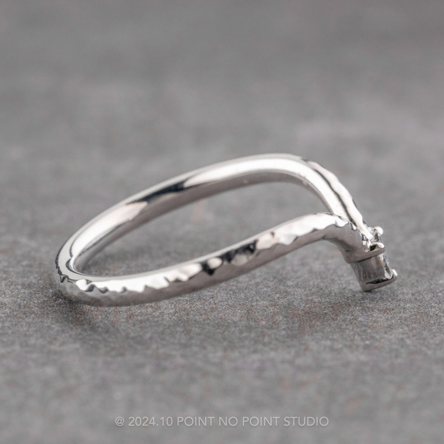 Hammered Triangle Diamond Rounded Wedding Band, Vivian Setting, 14k White Gold - Image 4