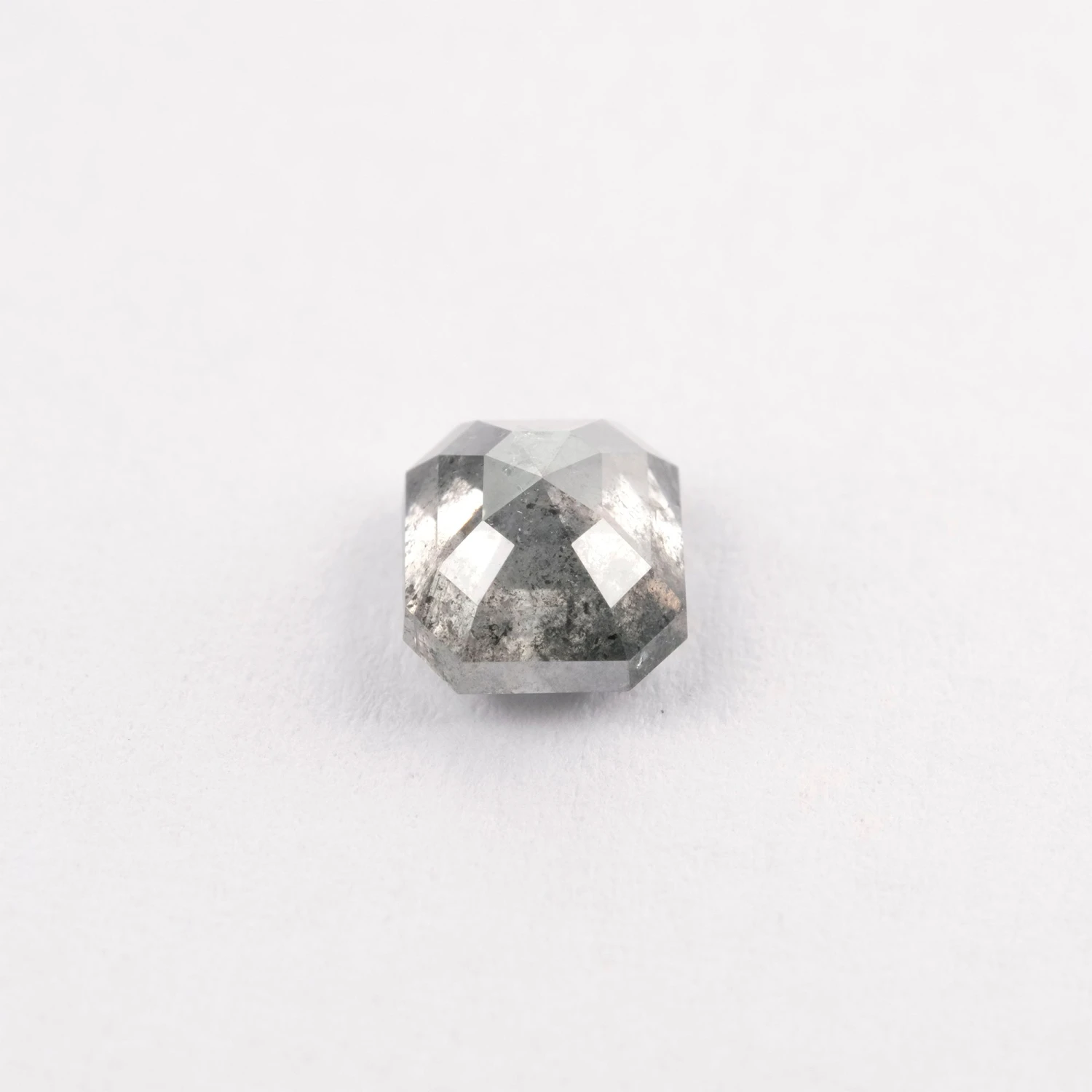 1.07 Carat Salt And Pepper Rose Cut Asscher Diamond - Image 5