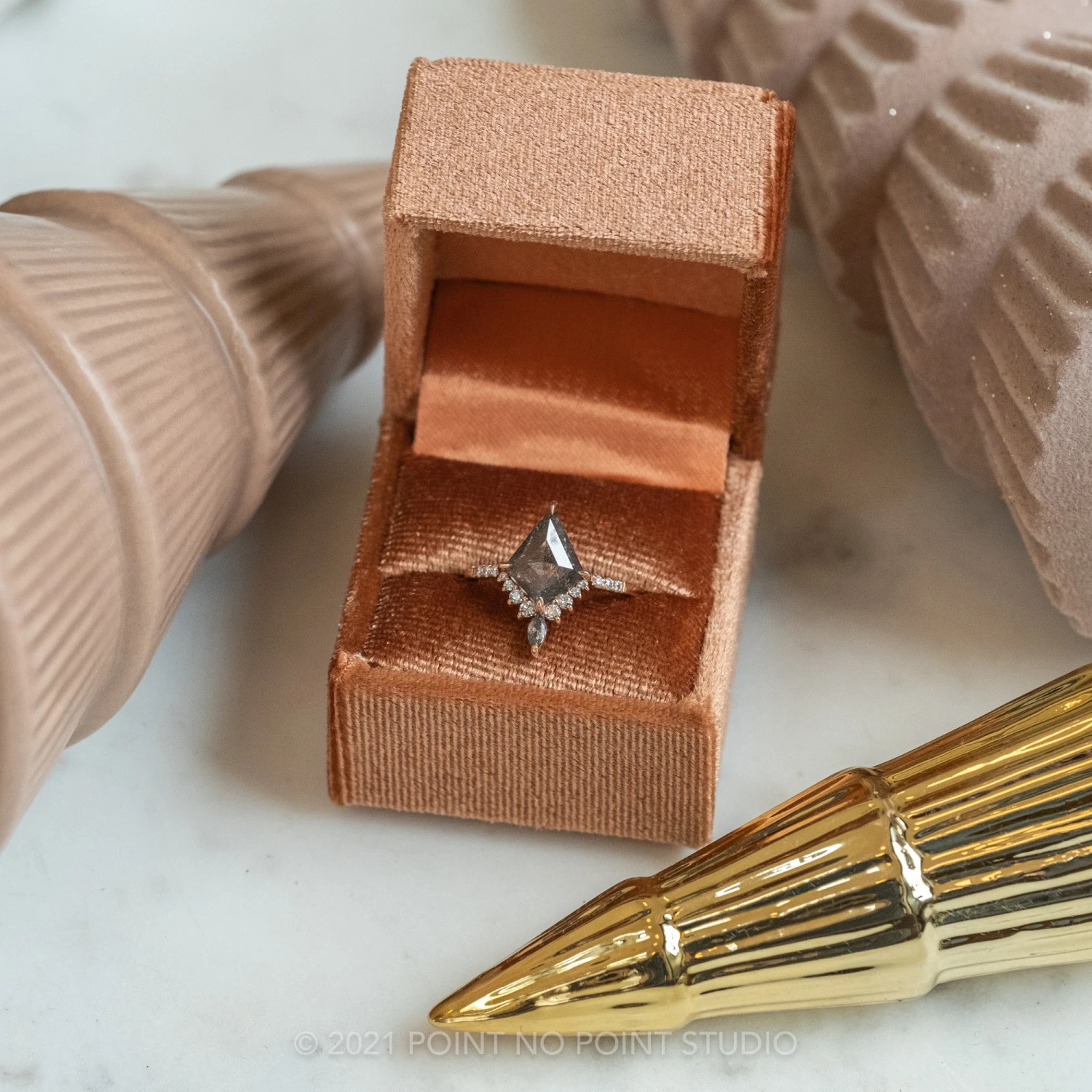 Velvet Madison Ring Boxes - Image 6