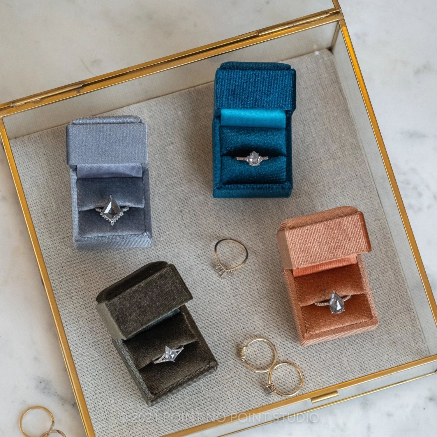 Velvet Madison Ring Boxes - Image 9