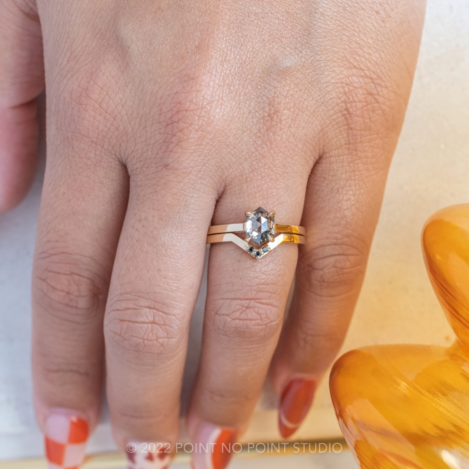 1.04 Carat Salt And Pepper Hexagon Diamond Engagement Ring, Lark Setting, 14K Yellow Gold - Image 3