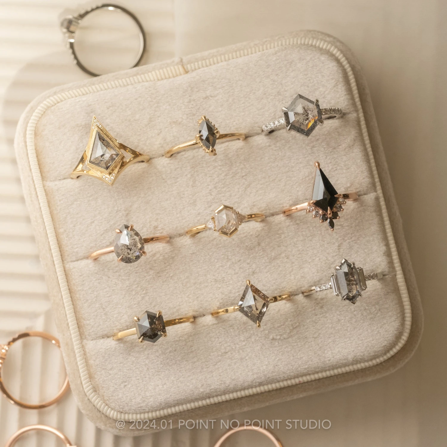 1.33 Carat Black Kite Diamond Engagement Ring, Ombre Ava Setting, 14K Rose Gold - Image 4