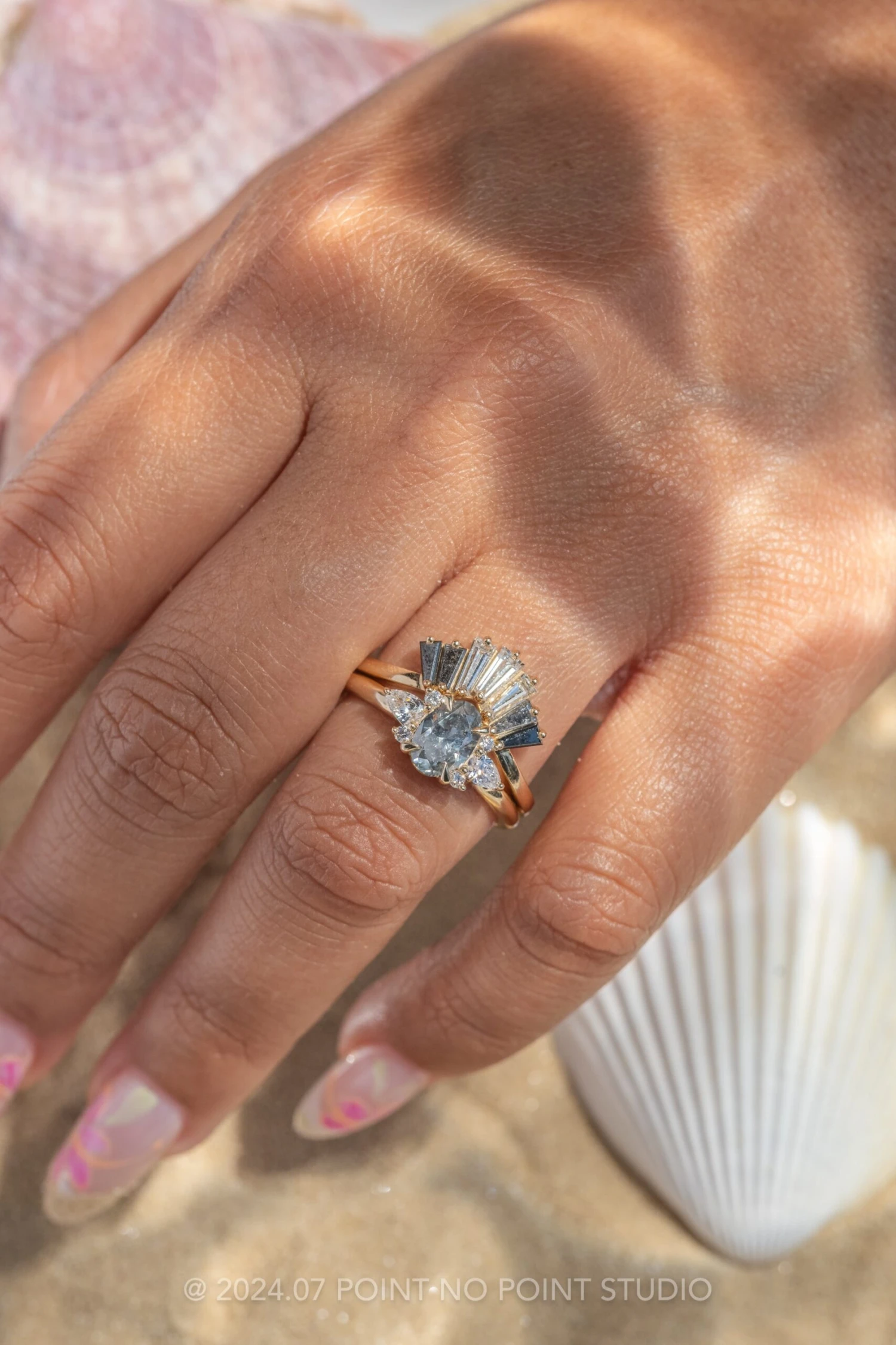 Ombre Baguette Diamond Wedding Band, Chenoa Setting, 14K Yellow Gold - Image 2