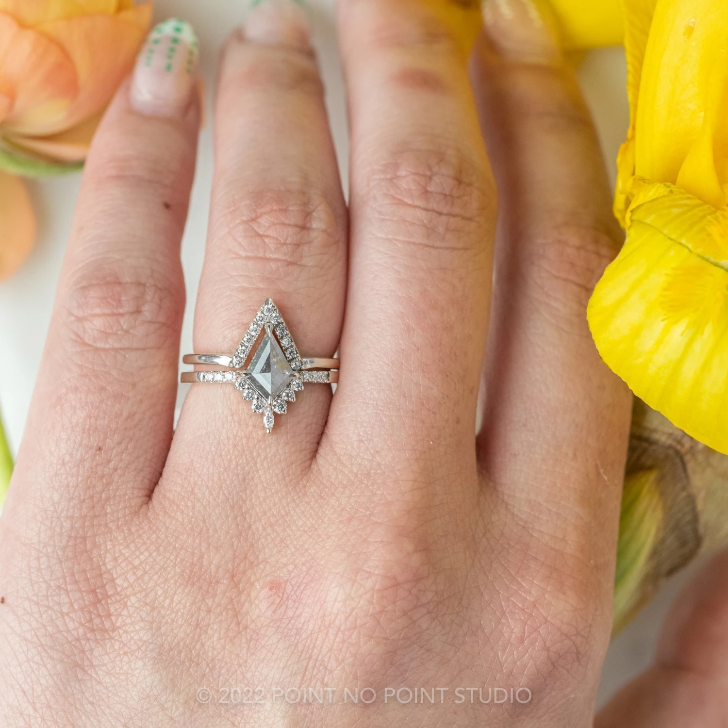 1.23 Carat Salt And Pepper Kite Diamond Engagement Ring, Avaline Setting, Platinum - Image 4