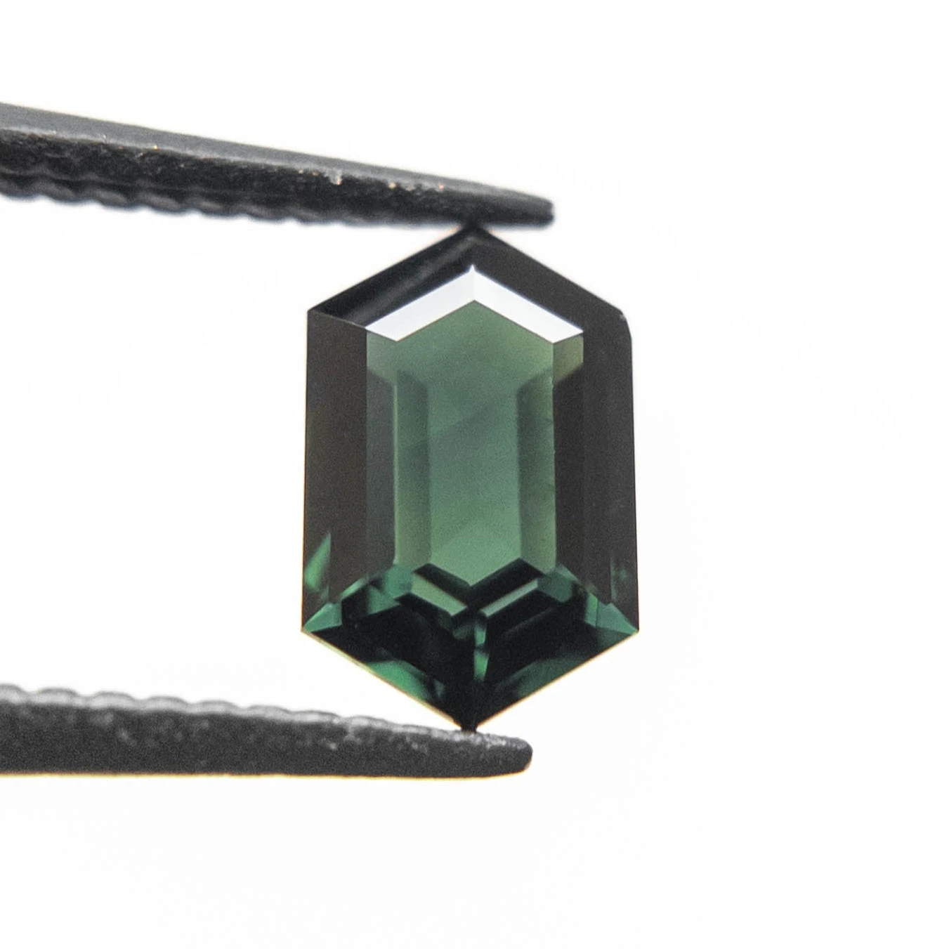 1.37 Carat Teal Step Cut Hexagon Sapphire - Image 2